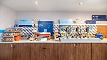 Holiday Inn Express Fremont-Milpitas Central by IHG