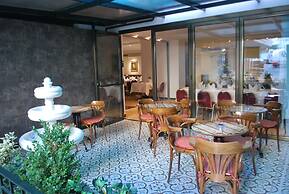 Gunes Hotel Merter
