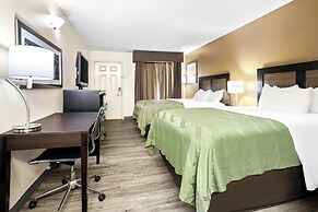 Quality Inn Decatur River City