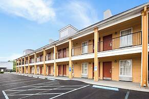 Quality Inn Decatur River City