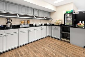 Quality Inn Decatur River City