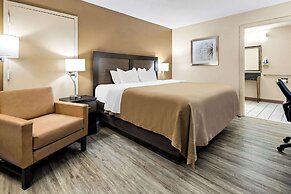 Quality Inn Decatur River City