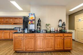 Quality Inn Decatur River City