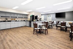 Quality Inn Decatur River City