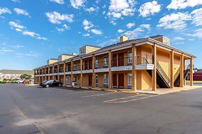 Quality Inn Decatur River City