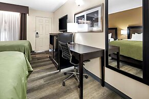 Quality Inn Decatur River City