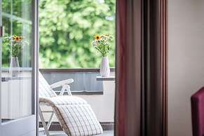 Adula Hotel