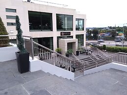 Clayton Hotel Silver Springs