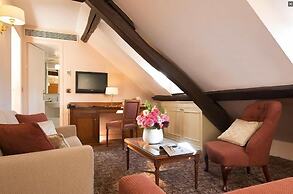 Hotel Queen Mary Paris