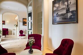 Hotel Queen Mary Paris