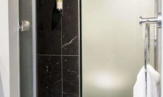 Hotel Queen Mary Paris