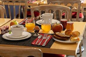 Hotel Queen Mary Paris