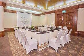 Nusa Dua Beach Hotel and Spa - Handwritten Collection