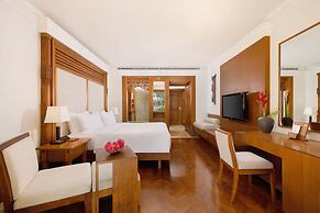 Nusa Dua Beach Hotel and Spa - Handwritten Collection