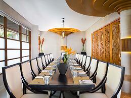 Nusa Dua Beach Hotel and Spa - Handwritten Collection