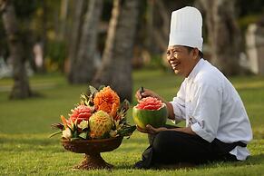 Nusa Dua Beach Hotel and Spa - Handwritten Collection
