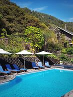 Grand Mercure Puka Park Resort