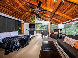 Grand Mercure Puka Park Resort