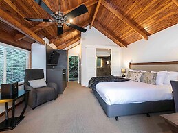 Grand Mercure Puka Park Resort