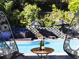Grand Mercure Puka Park Resort