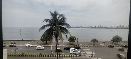 Hotel Marine Plaza Mumbai