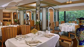 Hotel Marine Plaza Mumbai