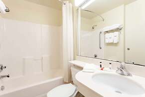 Microtel Inn & Suites by Wyndham Gulf Shores