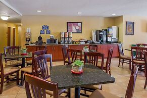 Microtel Inn & Suites by Wyndham Hillsborough