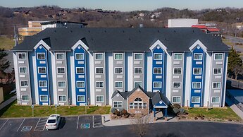 Microtel Inn & Suites by Wyndham Pigeon Forge
