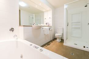 Copthorne Hotel and Resort Queenstown Lakefront