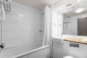 Copthorne Hotel and Resort Queenstown Lakefront