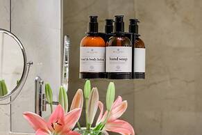 NH Collection Madrid Abascal