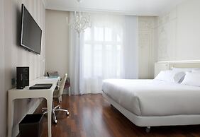 NH Collection Madrid Abascal