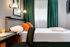 Hotel Malcom and Barret