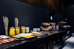 Hotel Malcom and Barret