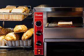 Hotel Malcom and Barret