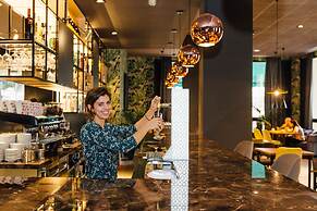 Hotel Malcom and Barret