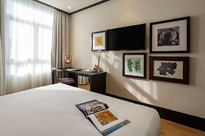 H10 Puerta de Alcalá