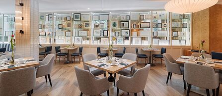 H10 Puerta de Alcalá