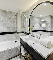 H10 Puerta de Alcalá