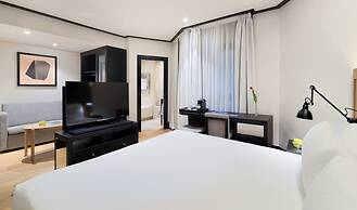 H10 Puerta de Alcalá