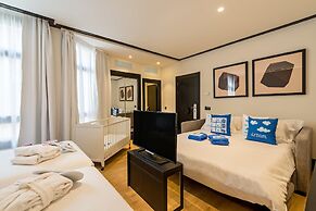 H10 Puerta de Alcalá