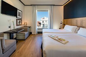 H10 Puerta de Alcalá