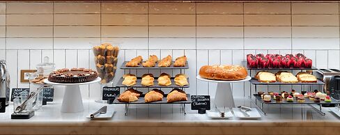 H10 Puerta de Alcalá