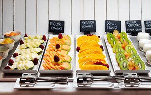 H10 Puerta de Alcalá