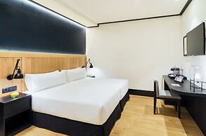 H10 Puerta de Alcalá