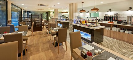 NH Barcelona Les Corts