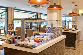 NH Barcelona Les Corts