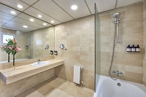 NH Barcelona Eixample