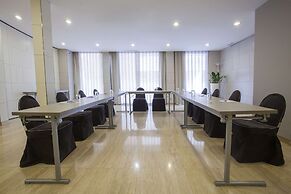 NH Castellón Mindoro Hotel